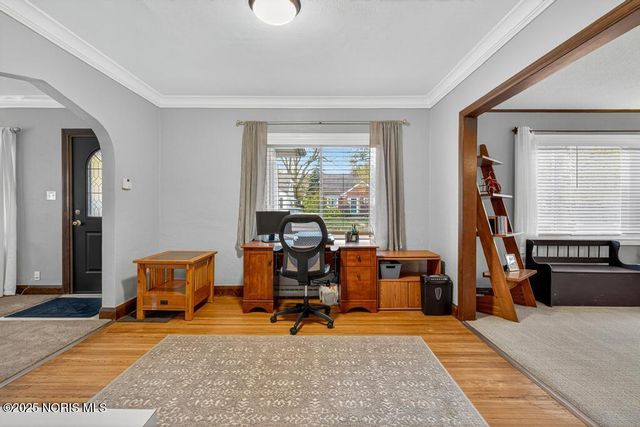 1809 Strathmoor Avenue, Toledo, OH 43614