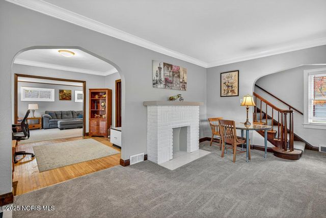 1809 Strathmoor Avenue, Toledo, OH 43614