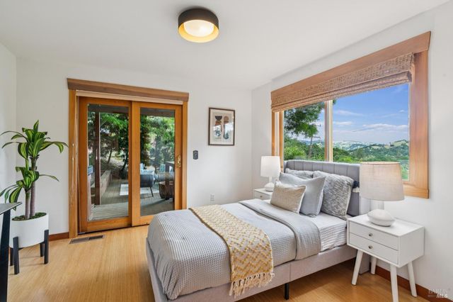 48 Foothill Rd, San Anselmo, CA 94960