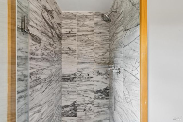 48 Foothill Rd, San Anselmo, CA 94960