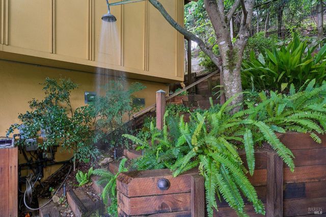 48 Foothill Rd, San Anselmo, CA 94960