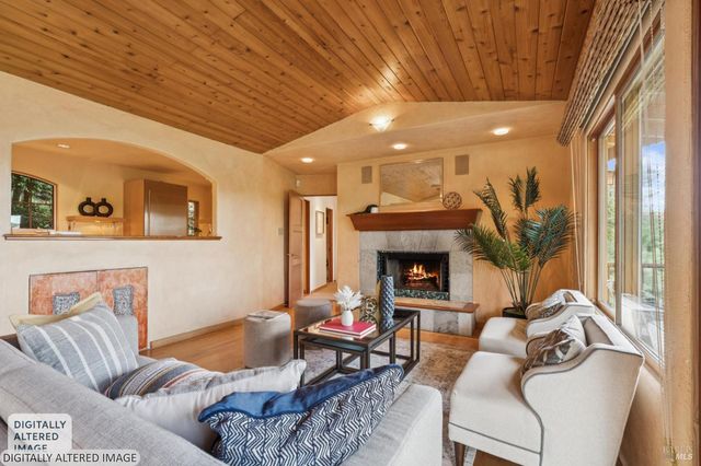 48 Foothill Rd, San Anselmo, CA 94960