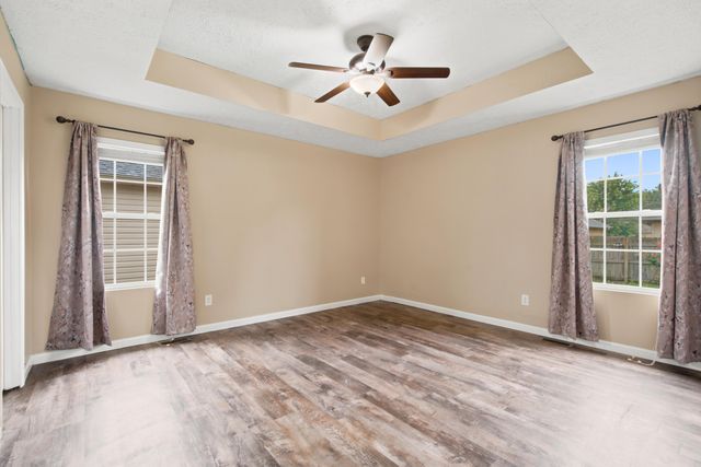 631 S Mahn Avenue, Springfield, MO 65802