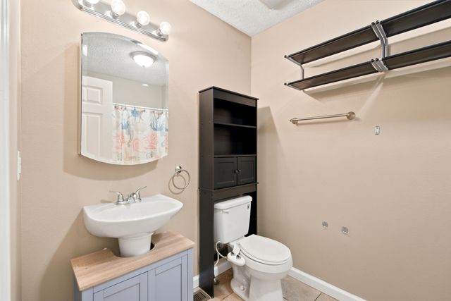 631 S Mahn Avenue, Springfield, MO 65802