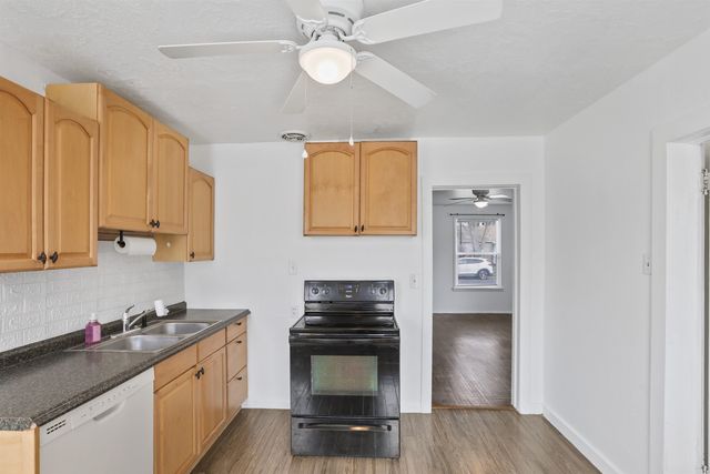 1324 E Broad Ave, Spokane, WA 99207