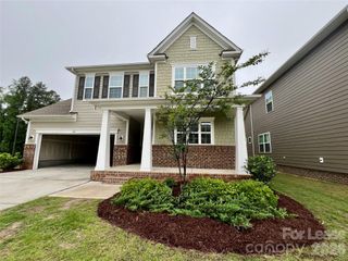 601 Deep River Way, Waxhaw, NC 28173