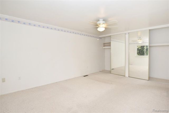 1938 Torquay Avenue, Royal Oak, MI 48073