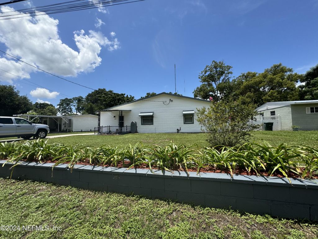 3842 RUBY Drive W, Jacksonville, FL 32246