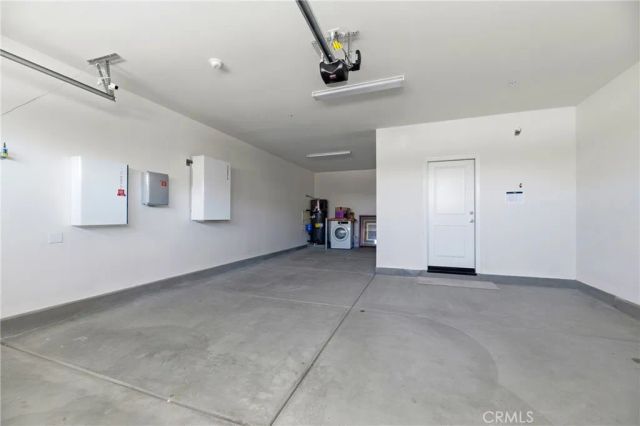 711 Ballesteros, Perris, CA 92571