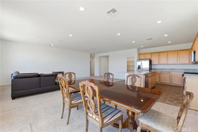 711 Ballesteros, Perris, CA 92571
