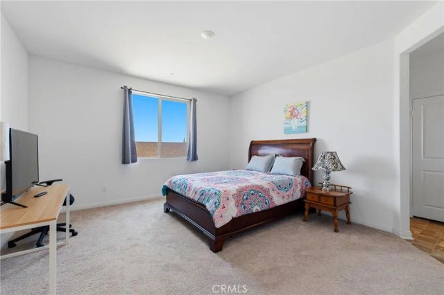 711 Ballesteros, Perris, CA 92571