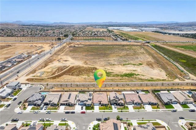 711 Ballesteros, Perris, CA 92571