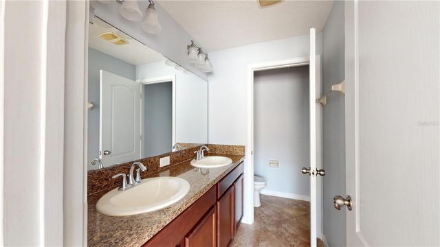 31150 GOSSAMER WAY, Wesley Chapel, FL 33543