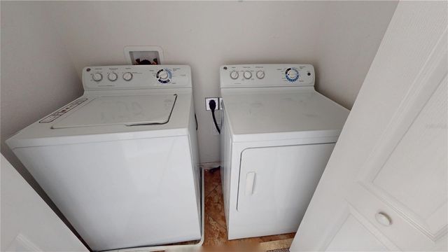 31150 GOSSAMER WAY, Wesley Chapel, FL 33543