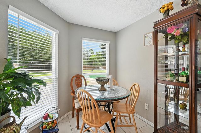 930 Thorton Drive, Cedar Hill, TX 75104