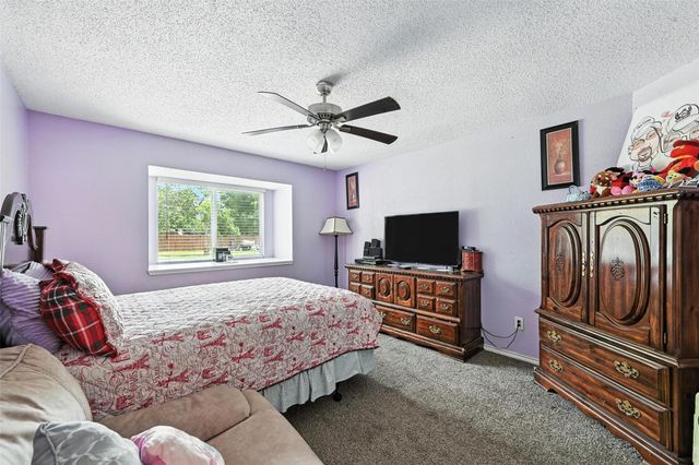 930 Thorton Drive, Cedar Hill, TX 75104