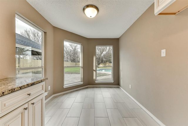 930 Thorton Drive, Cedar Hill, TX 75104