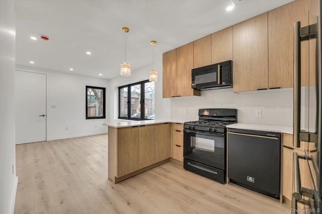 85-45 67th Road, Rego Park, NY 11374