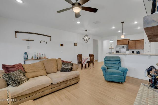 6552 TA SUIL Place, El Paso, TX 79932