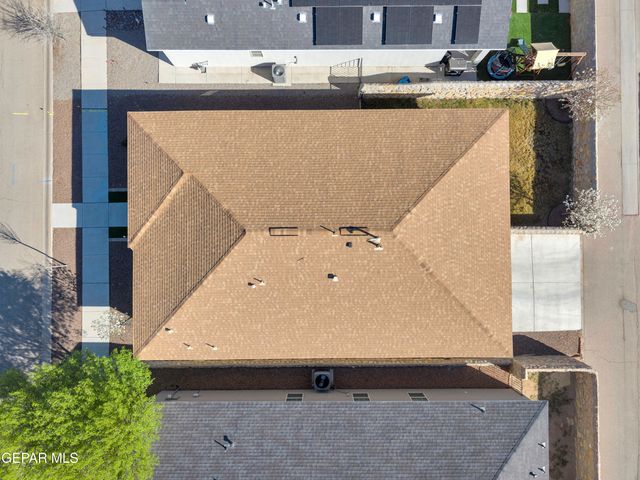 6552 TA SUIL Place, El Paso, TX 79932