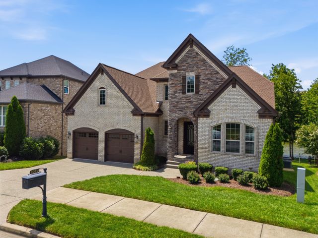 2024 Albatross Way, Gallatin, TN 37066