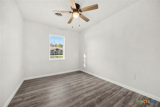 301 E Cherokee Drive, Harker Heights, TX 76548