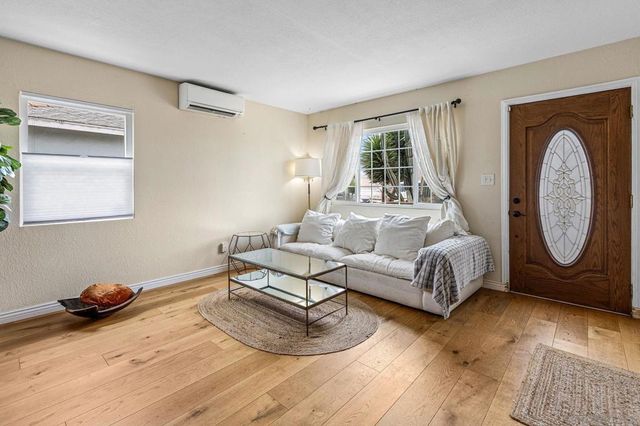 425 8th Street, Imperial Beach, CA 91932