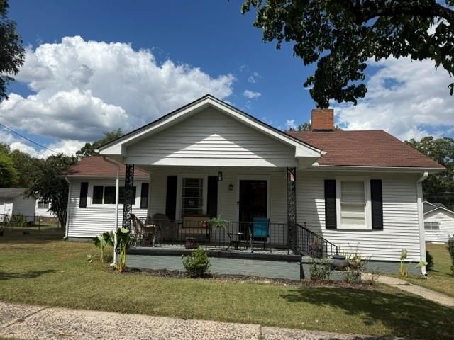 5 S 4th Street, Lindale, GA 30147