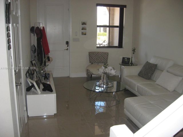 15070 SW 117th Way ---, Miami, FL 33196