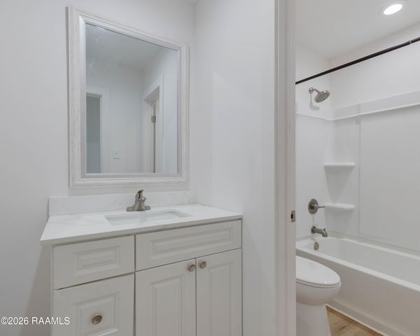 200 Lodge Drive Apt 511, Lafayette, LA 70506
