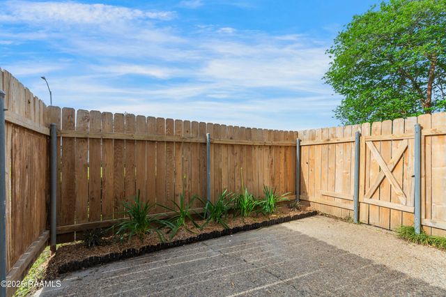 200 Lodge Drive Apt 511, Lafayette, LA 70506