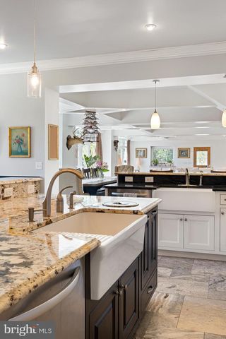1114 TAYLORS BRIDGE RD, Townsend, DE 19734