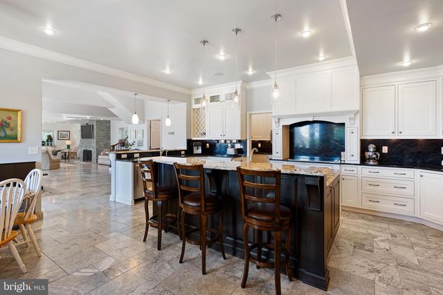 1114 TAYLORS BRIDGE RD, Townsend, DE 19734