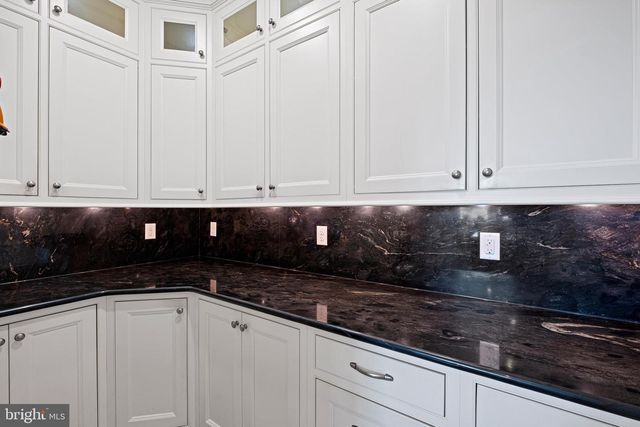 1114 TAYLORS BRIDGE RD, Townsend, DE 19734