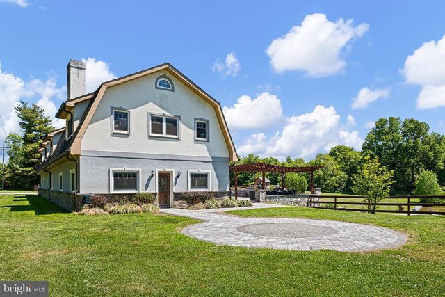 1114 TAYLORS BRIDGE RD, Townsend, DE 19734