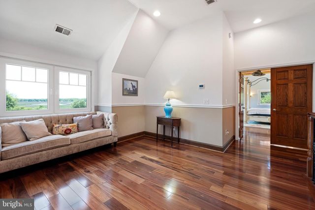 1114 TAYLORS BRIDGE RD, Townsend, DE 19734