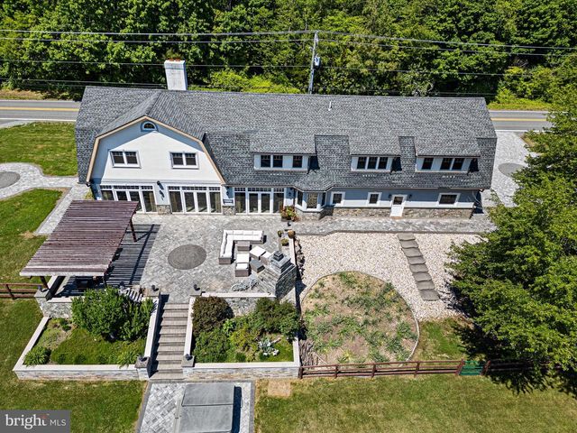 1114 TAYLORS BRIDGE RD, Townsend, DE 19734