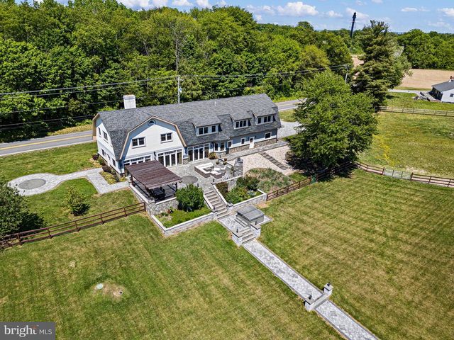 1114 TAYLORS BRIDGE RD, Townsend, DE 19734
