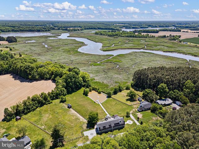 1114 TAYLORS BRIDGE RD, Townsend, DE 19734