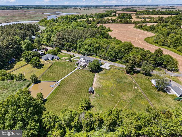 1114 TAYLORS BRIDGE RD, Townsend, DE 19734