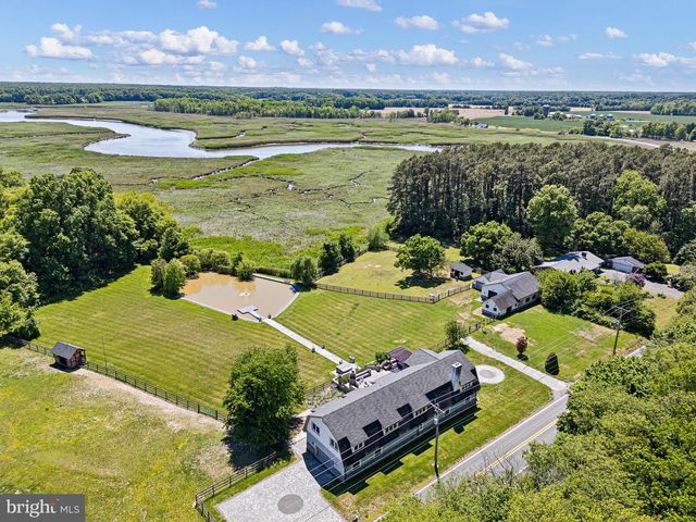 1114 TAYLORS BRIDGE RD, Townsend, DE 19734