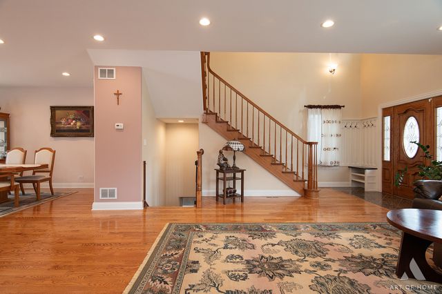3456 N Pioneer Avenue, Chicago, IL 60634