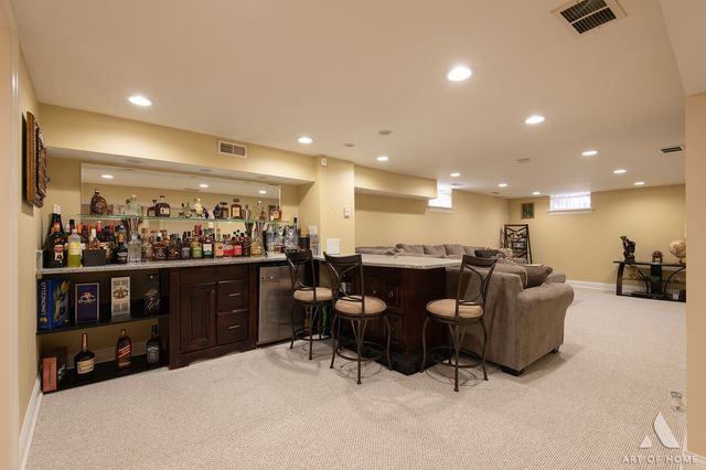 3456 N Pioneer Avenue, Chicago, IL 60634