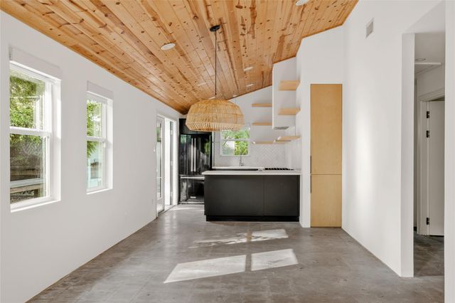 2007 Haskell ST, Austin, TX 78702