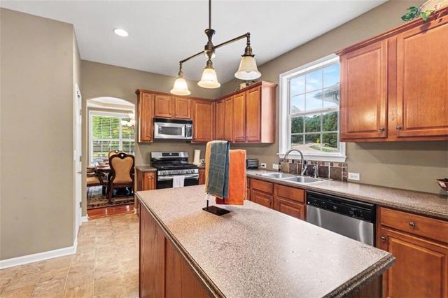 4510 Lightning Bolt Trail, Douglasville, GA 30135