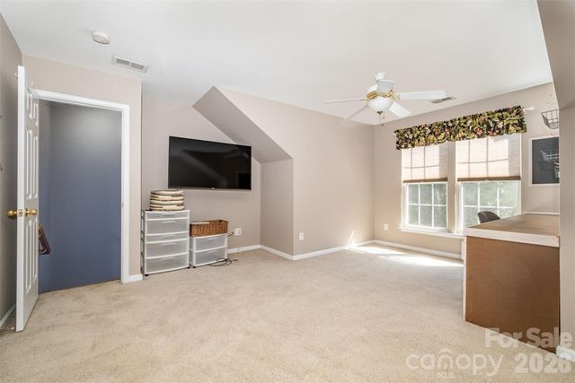 6859 Lakecrest Court, Denver, NC 28037
