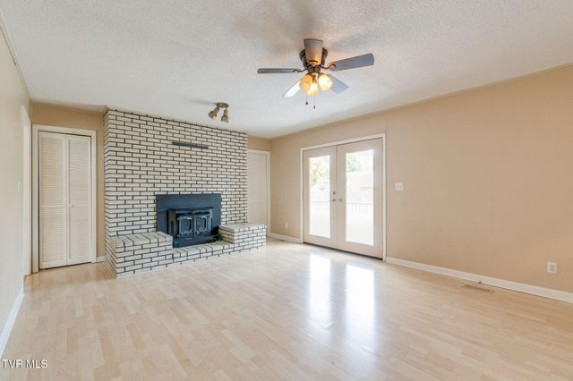 103 Mesa Drive, Erwin, TN 37650