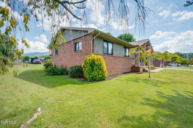103 Mesa Drive, Erwin, TN 37650