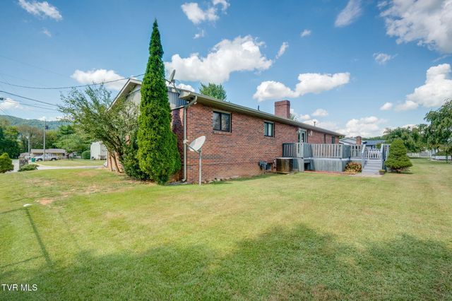 103 Mesa Drive, Erwin, TN 37650