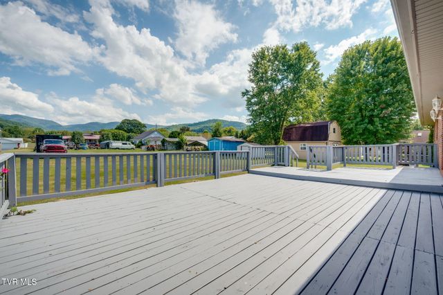 103 Mesa Drive, Erwin, TN 37650